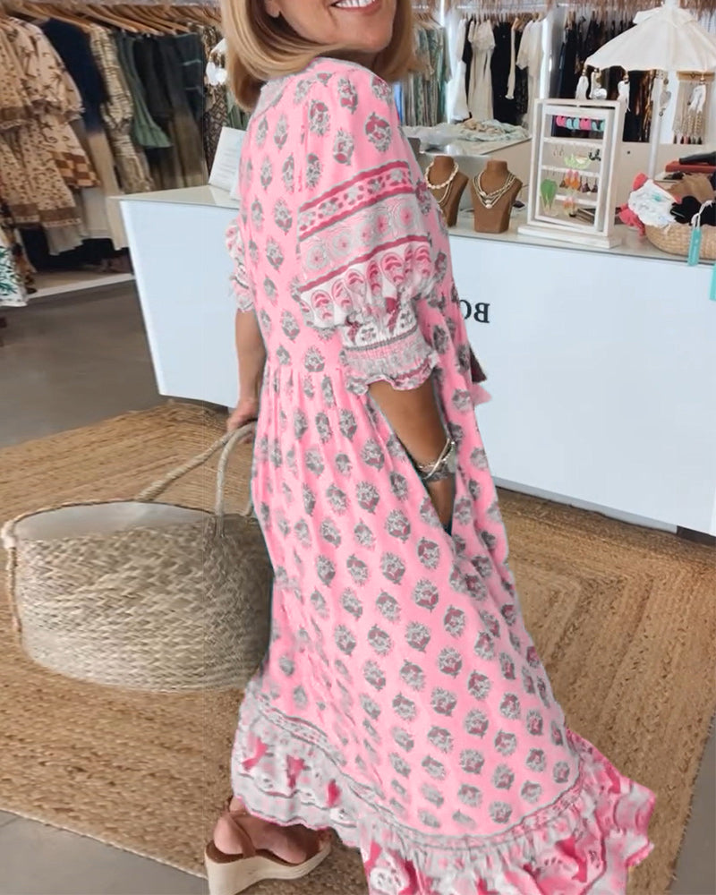 Verona – Printed V-Neck Half-Sleeve Dress
