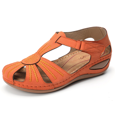 COMFY ELEVATE WEDGE SANDALS