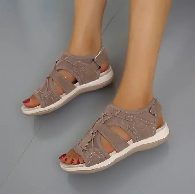 Daphne – Stylish & Adjustable Summer Sandals: Arch Support